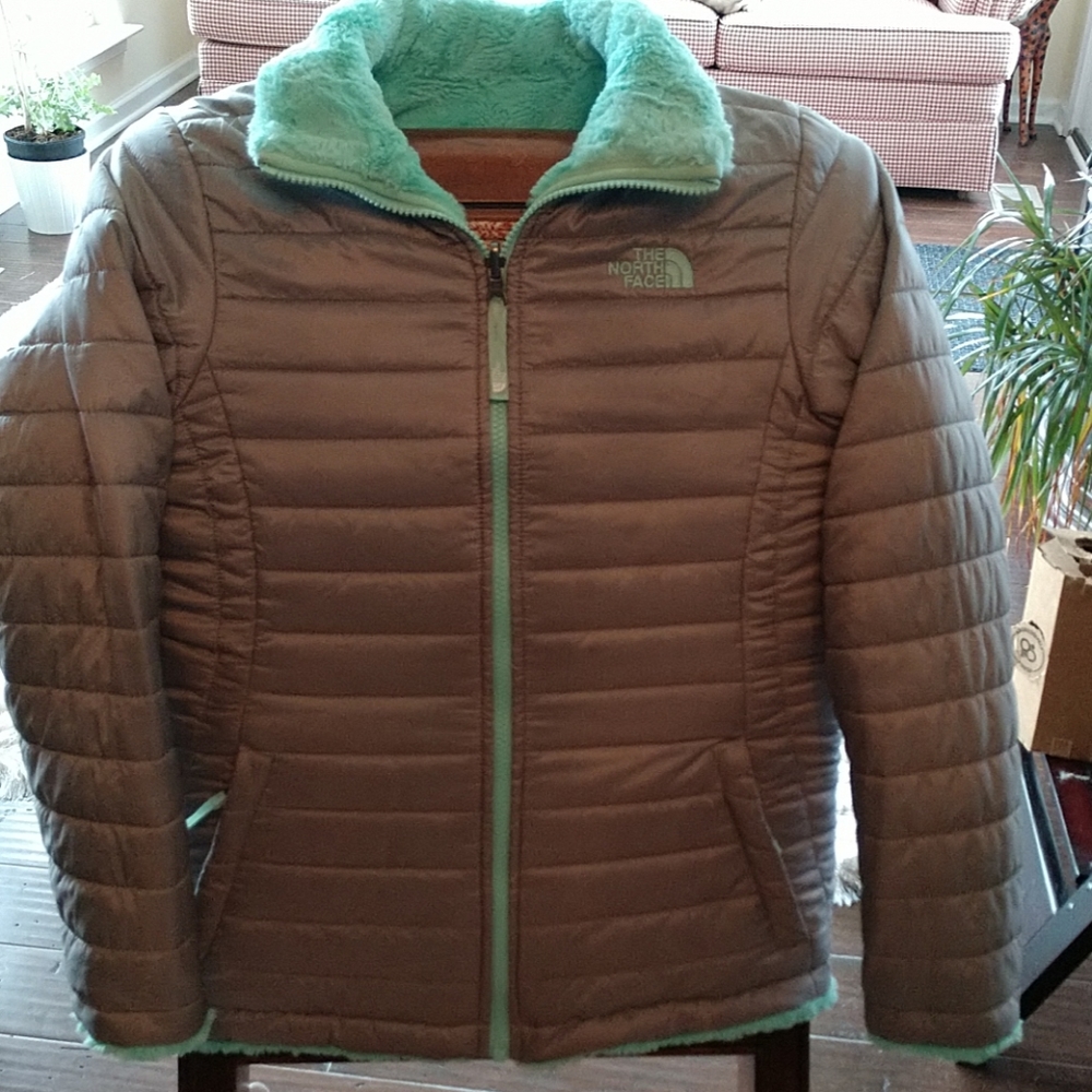 Gray reversible sz S The North Face jacket